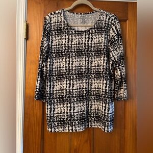 Size Medium soft brushed Black and White Women's Top